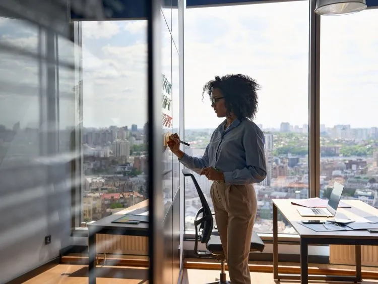 Investissement : 4 choses à savoir avant d'investir de l'immobilier d'entreprise