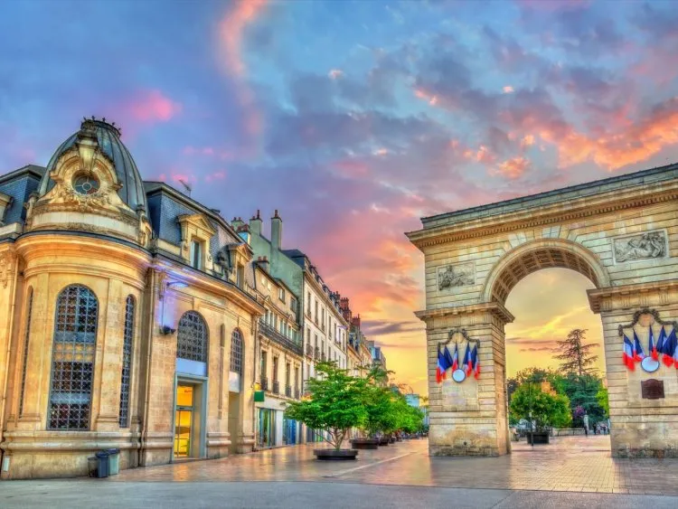 Immobilier neuf à Dijon : les infos pratiques pour devenir propriétaire dans la Cité des Ducs