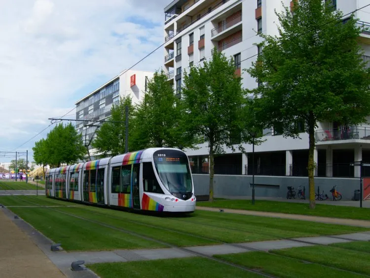 Angers : quels programmes neufs choisir près du tramway ?